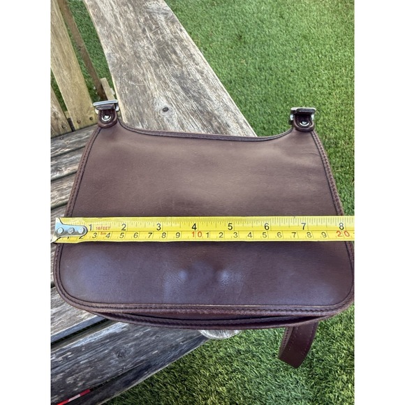 Vintage Coach 9132 Crossbody Shoulder Bag Chocolate Brown‎ Color Slim S